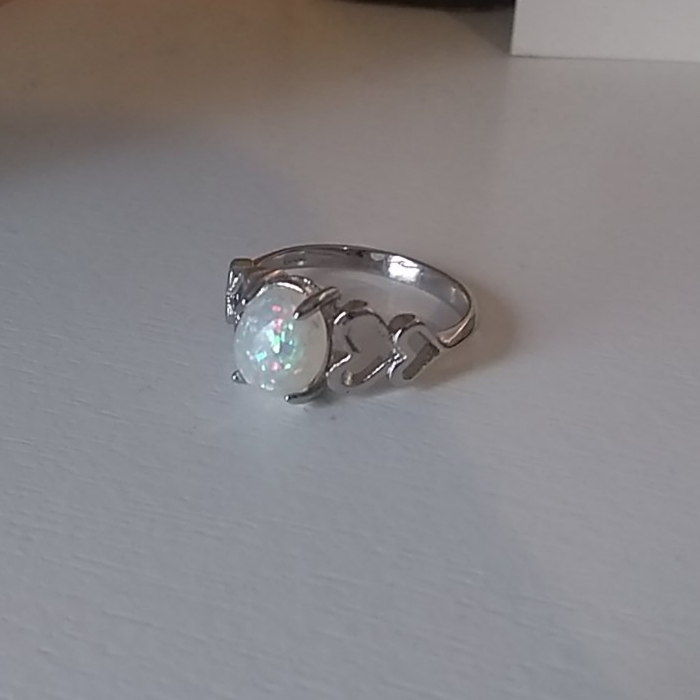 Opal ring